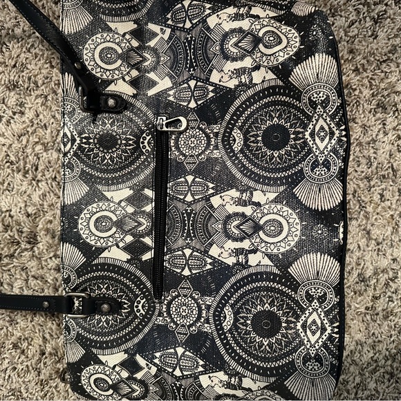 Sakroots wanderlust Artist Circle Zip Tote NWOT - Picture 3 of 7
